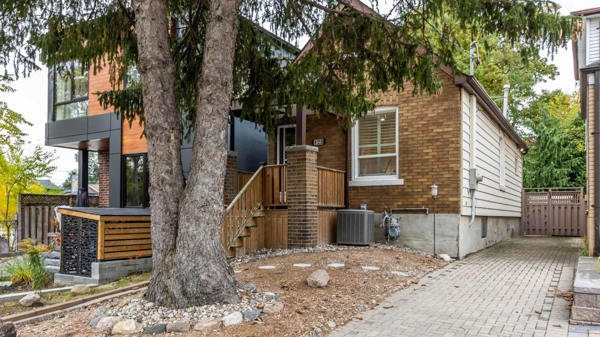 Private House With Parking & Steps To Subway Apartman Toronto