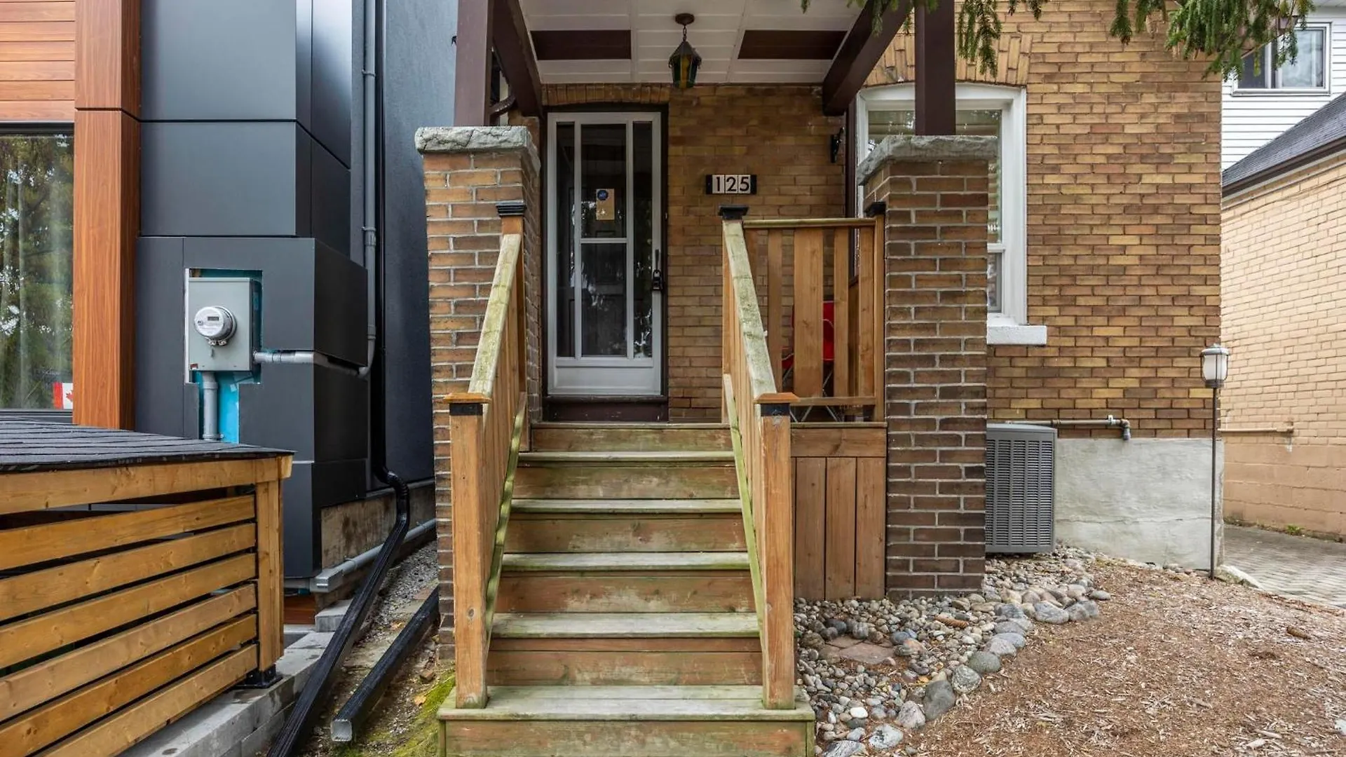 Private House With Parking & Steps To Subway Apartman Toronto 0*,