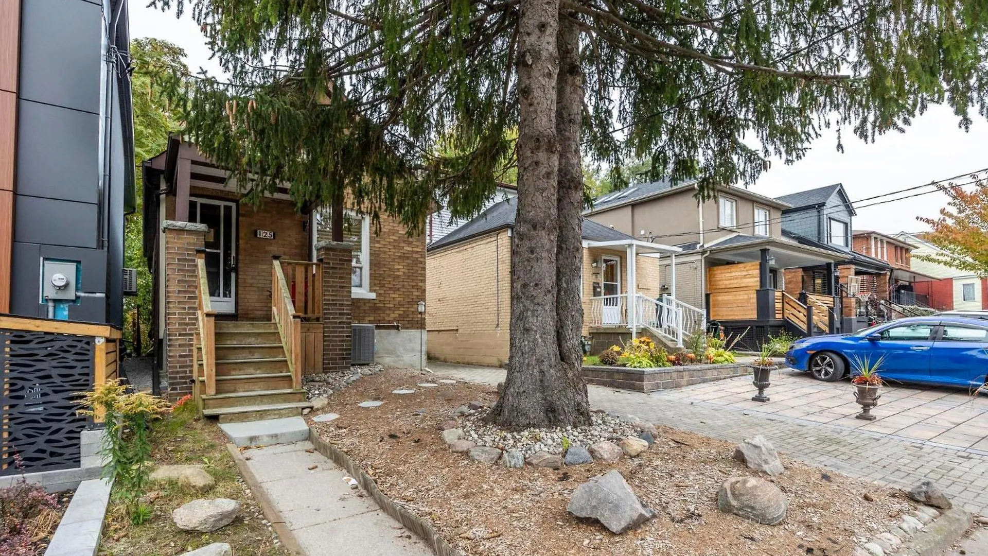 Private House With Parking & Steps To Subway Apartman Toronto