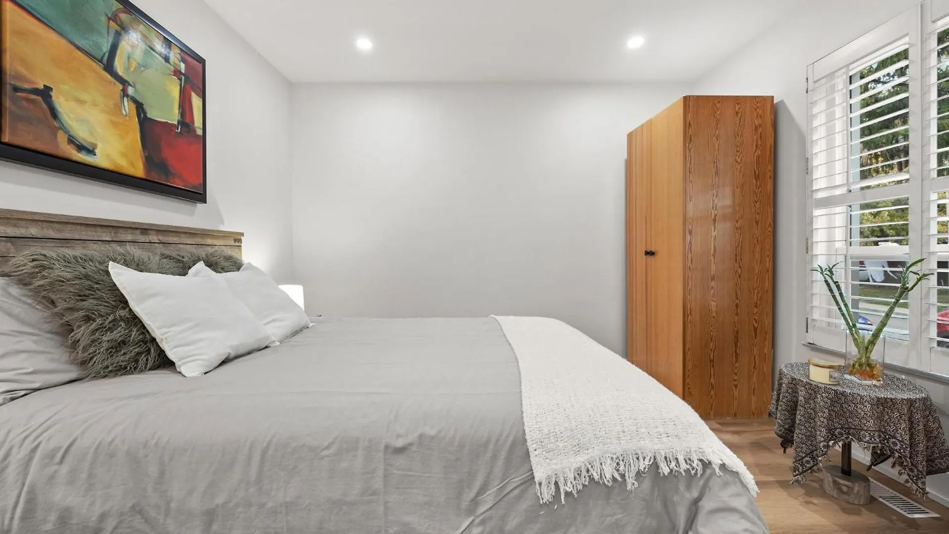 Private House With Parking & Steps To Subway Apartman Toronto 0*,  Kanada